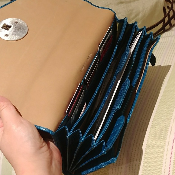 Smythson PETROL BLUE travel clutch - Picture 6 of 8